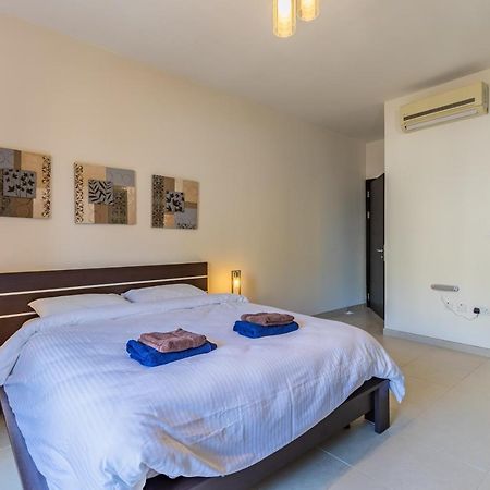 Gorgeous Two Bedroom Sea View In Marsascala Marsaskala Ngoại thất bức ảnh