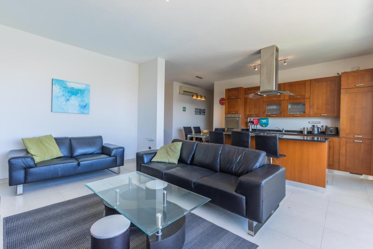 Gorgeous Two Bedroom Sea View In Marsascala Marsaskala Ngoại thất bức ảnh